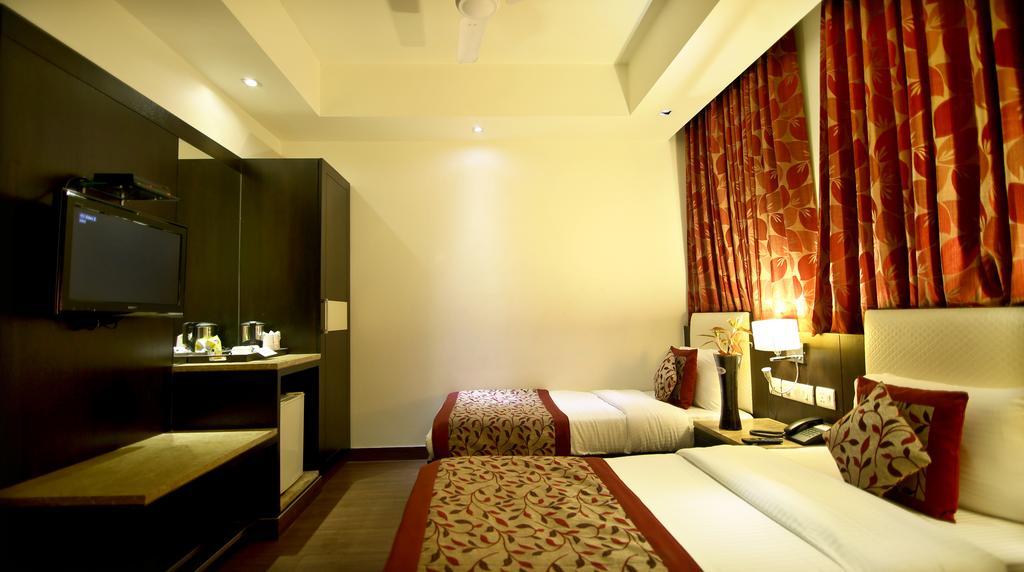 The Prime Balaji Deluxe At New Delhi Railway Station - Free Airport Pickup Hotell Rom bilde