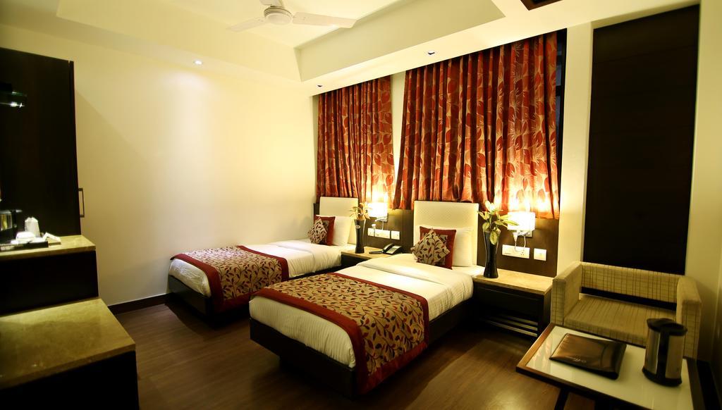 The Prime Balaji Deluxe At New Delhi Railway Station - Free Airport Pickup Hotell Rom bilde