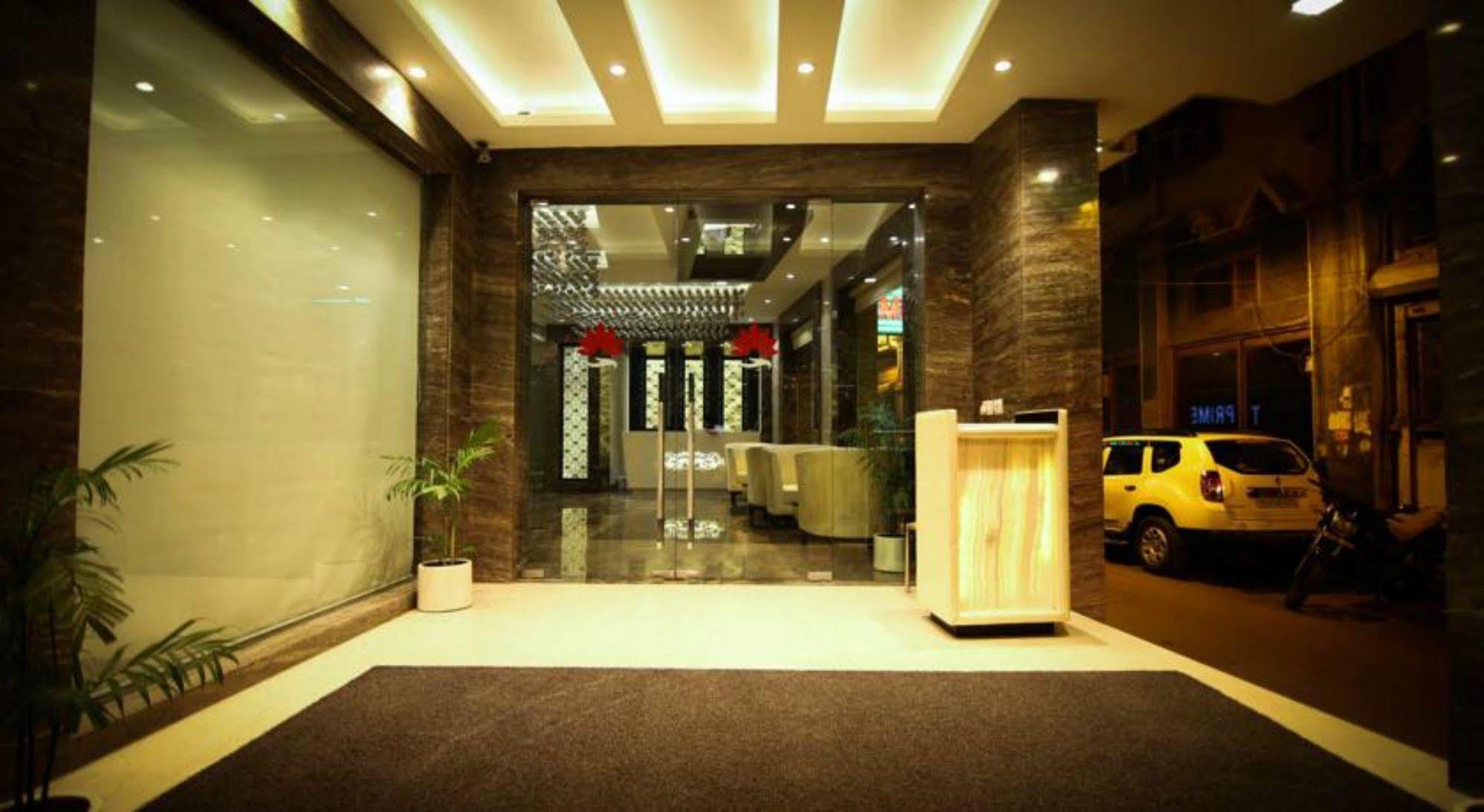The Prime Balaji Deluxe At New Delhi Railway Station - Free Airport Pickup Hotell Eksteriør bilde